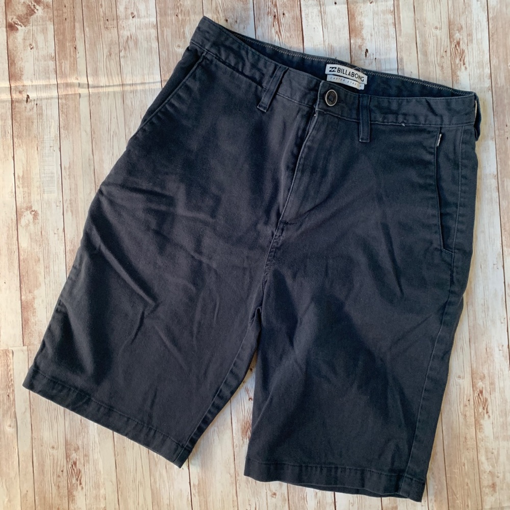 Billabong Men’s Shorts size 30